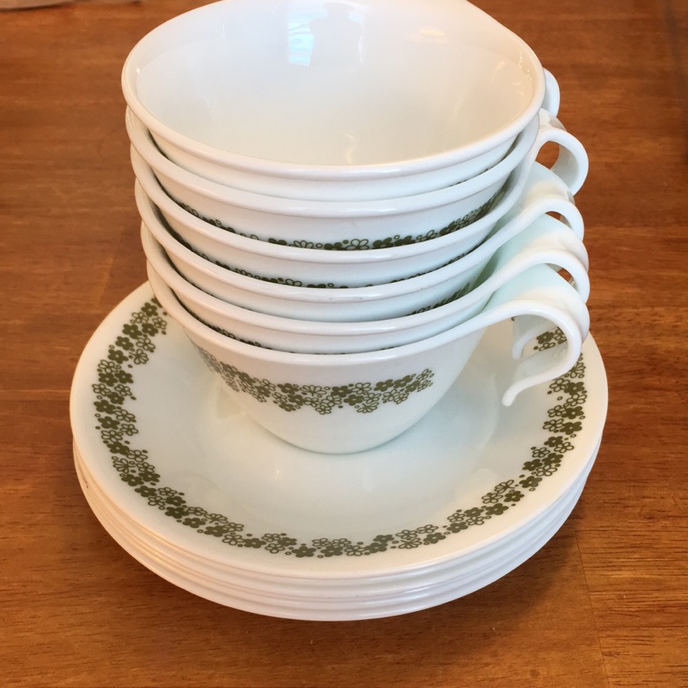 Corelle crazy daisy/spring blossom coffee cups